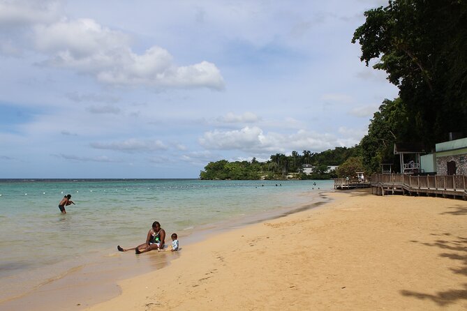 Dunn's River Falls Jamaica/Montego Bay/Falmouth - Beach time, splash pad, and shops