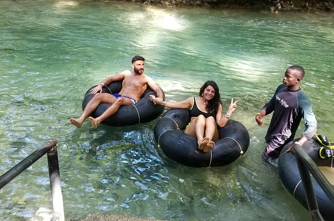 Dunn's River Falls, River Tubing, and Horseback Riding With Transportation - Why the private driver changes the day