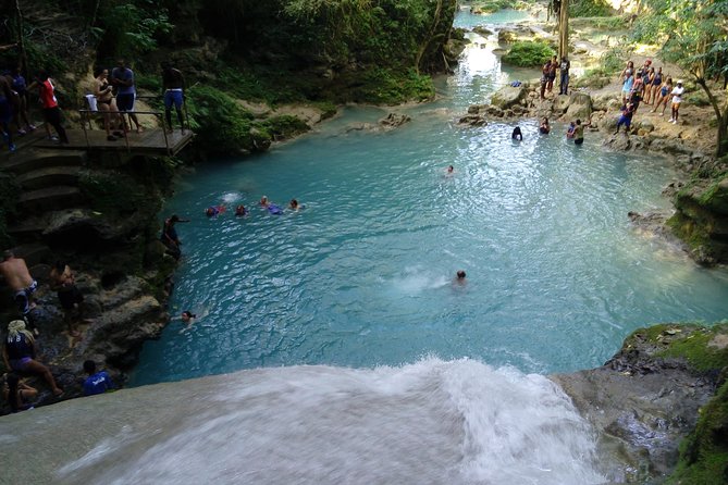 Dunn's River Falls - Riding from Montego Bay in a private minivan