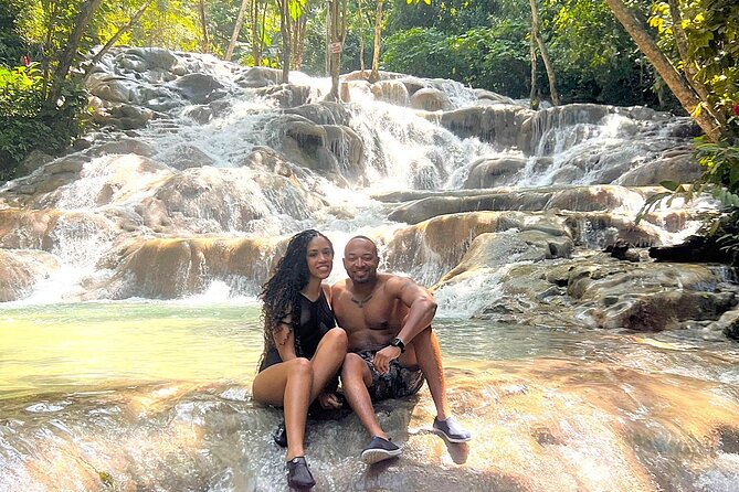 Dunn's River Park & Blue Hole Waterfall Combo from Montego Bay - What the $135 price really covers
