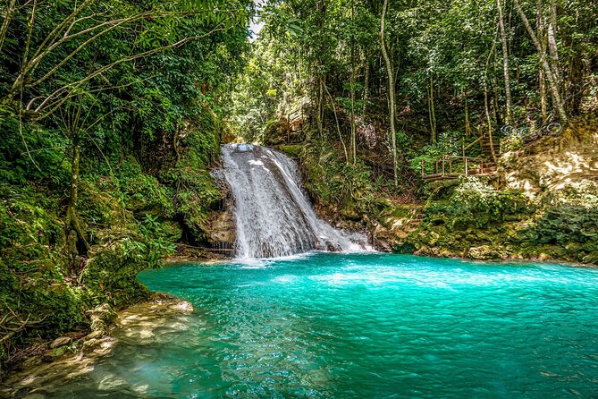 Dunns River Falls and Blue Hole Ocho Rios - Key points to know before you book
