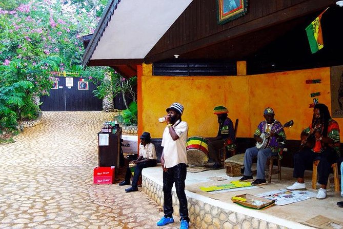 Dunns River Falls & Bob Marley - Bob Marley’s Nine Mile home sets the tone