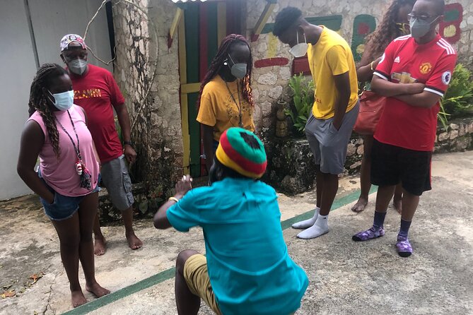 Explore Montego Bay to Bob Marley Mausoleum Nine Miles& Blue Hole - Columbus Park is a very brief roadside stop
