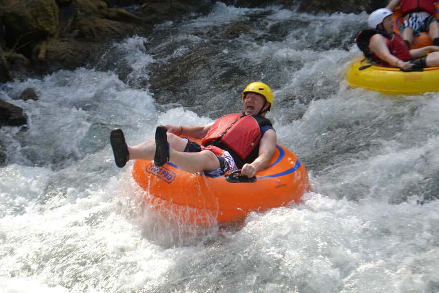 Falmouth: Jungle River Tubing & Bamboo Beach Club with Lunch - Getting from Falmouth to the Rio Bueno
