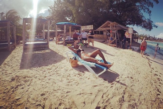 Fantastic Day at Bamboo Blu Beachfront, Ocho Rios - What your Bamboo Blu beach day includes