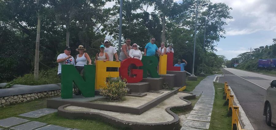 From Montego Bay/Falmouth: Negril Beach Catamaran Cruise - Rick’s Cafe and the cliff-jumping stop