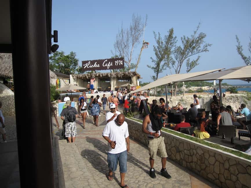 From Montego Bay: Negril Day Trip and Rick's Café Sunset - The long ride west from Montego Bay