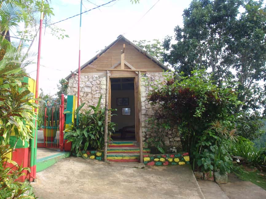 From Montego Bay: The Bob Marley Guided Tour of Nine Mile - Why Nine Mile matters more than a quick photo stop