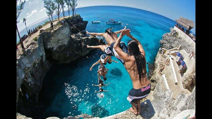 From Negril/Palladium: Negril Beach and Ricks Cafe Tour - Should you book the Negril beach and Rick’s Cafe tour?