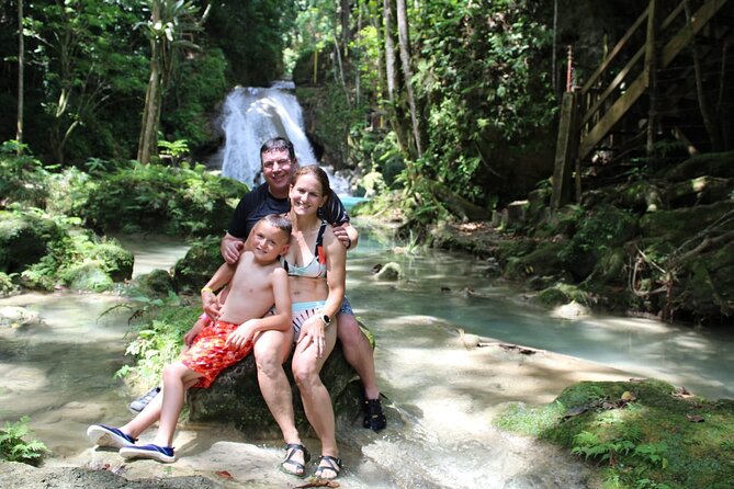 Full-Day Tour of Blue Hole and Dunn's River Falls, Including Fees - Dunn’s River Falls turns the afternoon into a climb
