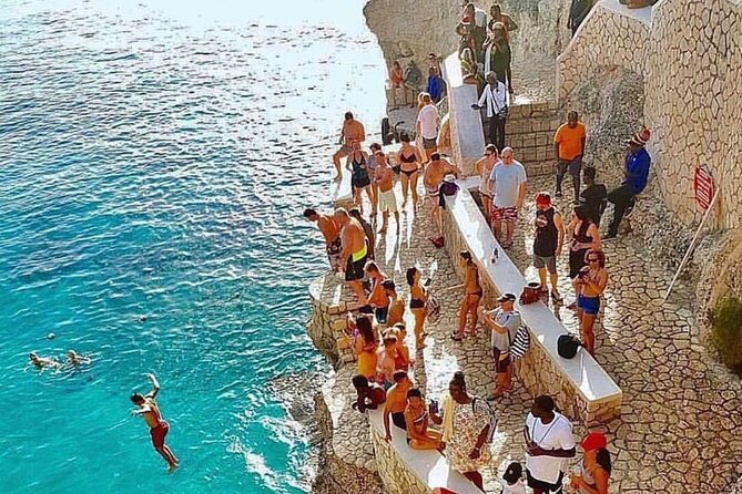 Full Day Tour of Negril Beach: Margaritaville & Rick's Cafe Live - Who should book this Negril outing