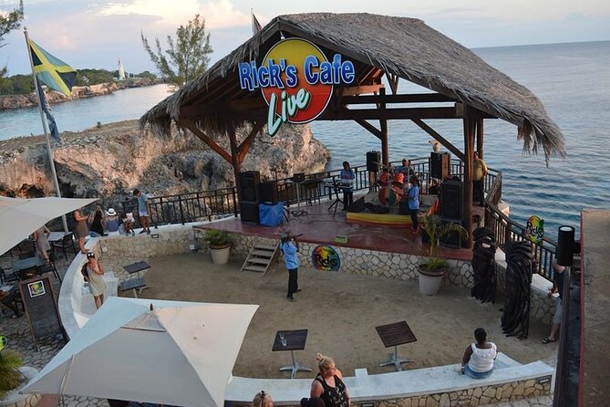 Half-Day Private Guided Ricks Café & Negril Seven Mile Beach Tour - Timing, weather, and practical planning