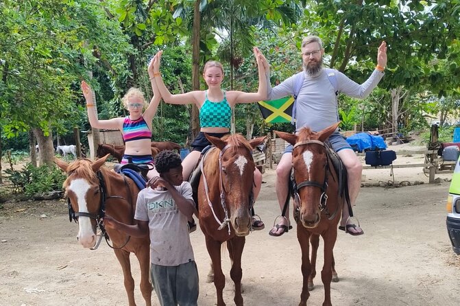 Horseback Riding and Swim Experience - The coastal setting and the horse connection