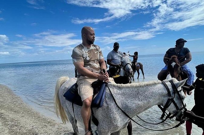 Horseback Riding in the Ocean from Ocho Rios & Runaway Bay - What happens once you meet the horses