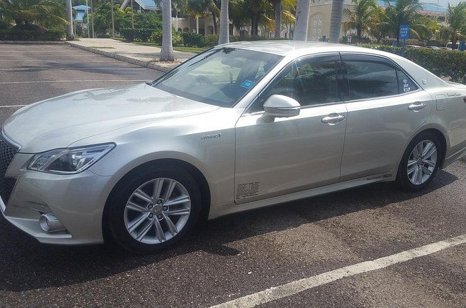 Iberostar Grand Rose Hall Private Airport Pickups & Drop off - Why the air conditioning matters after a flight