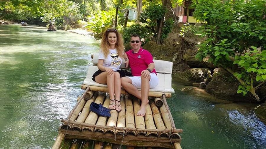 Jamaica: Bamboo Rafting on the Martha Brae - Meeting your guide on the Martha Brae