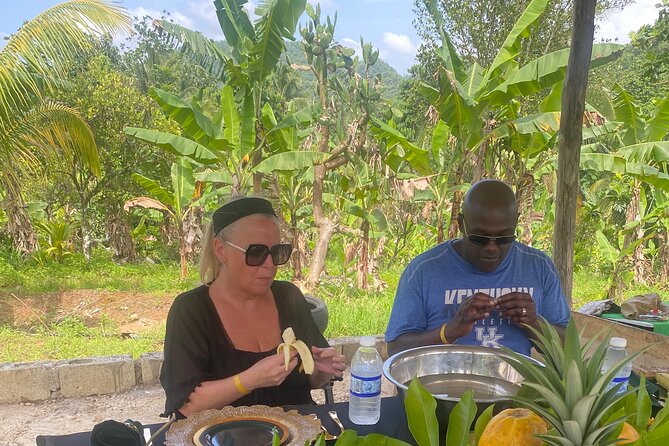 Jamaica Farm Private Dispensary Tour Montego Bay - Guides make the difference