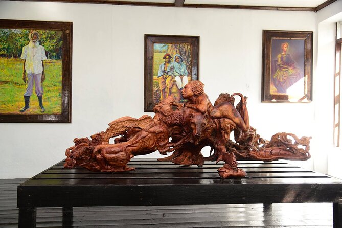 Jamaica Giants sculpture park, art galleries - Stay longer after the guided hour