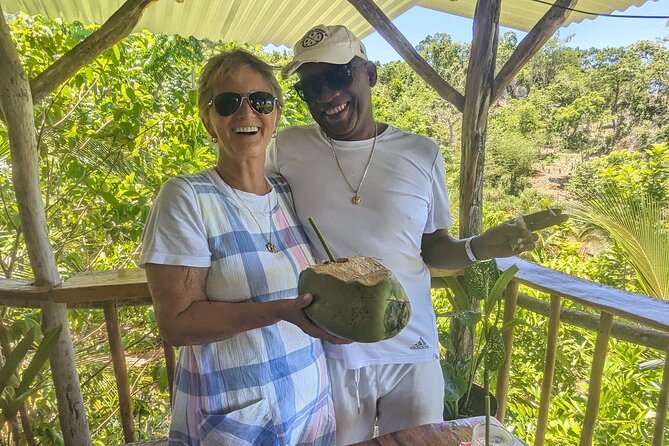 Jamaican Roots Tropical Farm Tour - Taste & Explore (Negril) 2hr - Pickup, timing, and group size