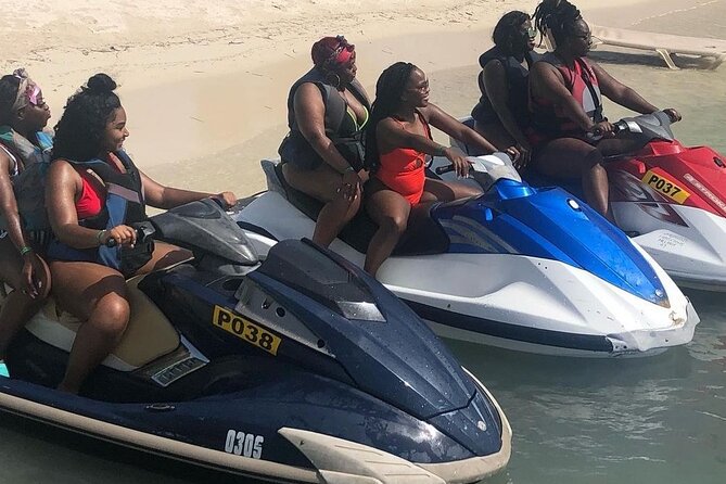 Jet Ski/ Parasailig Water Activity in Montego Bay Jamaica. - Where parasailing fits into the experience