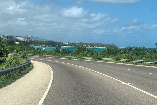 Kingston Airport Pick up/ Drop off (Norman Manley Int) - What Toya and Kirk add to the service