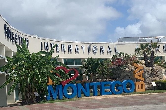 Kingston Airport Pick up/ Drop off (Norman Manley Int) - Cancellation and timing before your flight