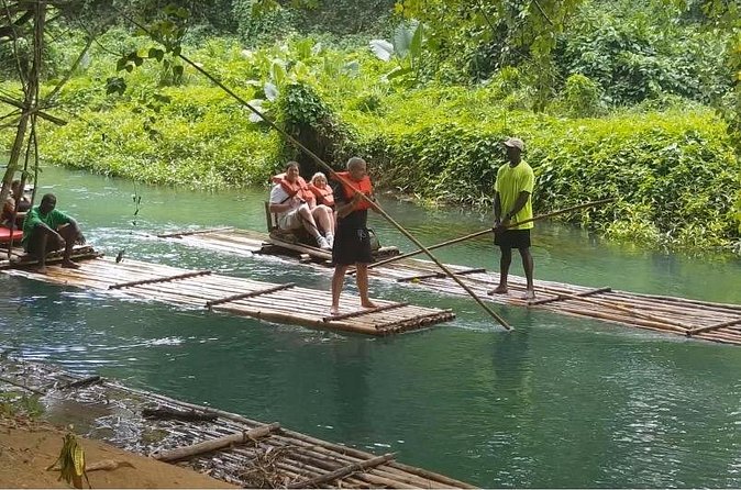 Martha Brae Rafting from Montego Bay - PPP - Who should book this Jamaica rafting outing