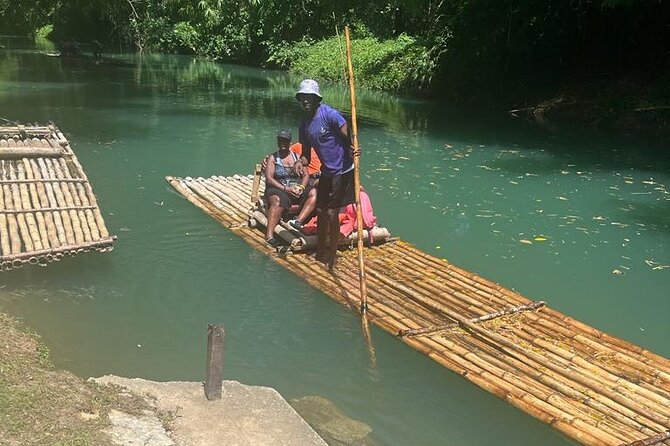 Martha Brae Rafting Ocho Rios, Runaway Bay, Falmouth&Montego Bay - The river scenery and the right expectations
