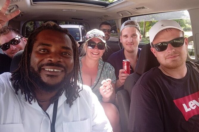 MBJ Airport Private Transfer to Rosehall Montego Bay - A closer look at pickup and communication