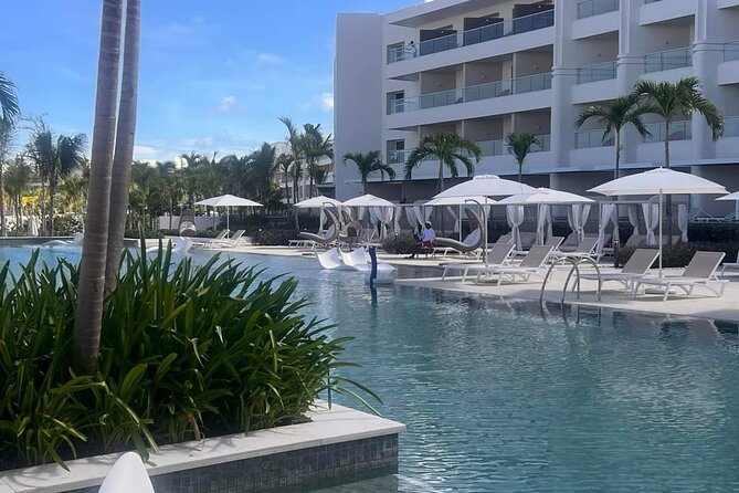 Mbj Airport Transfer to Princess Grand Hotel - Comfort features that matter after a flight