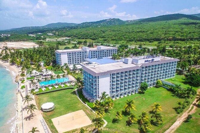 Montego Bay Airport Ja (MBJ) to Hotels in Montego Bay or Falmouth - The driver makes the biggest difference
