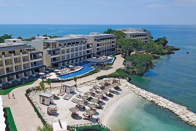 Montego Bay Airport Private Taxi to Royalton Negril - Vehicle comfort and the road conditions