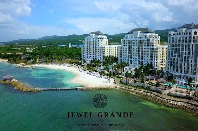 Montego Bay Airport Private Transfer To Montego Bay Hotels - Vehicle comfort, driver style, and service quality
