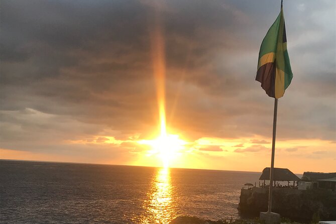 Montego Bay Airport Taxi To HEDONISM Negril - Is $40.50 per person a good value?