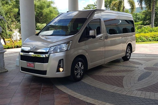 Montego Bay Airport to Negril Jamaica - Drivers who make the ride easier