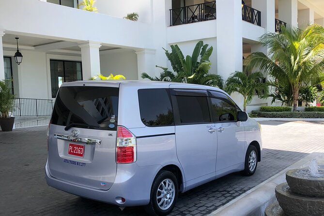 Montego Bay Airport Transfers ( Round Trip-Montego Bay Hotels) - Andrea, Jerry, and the value of a familiar driver