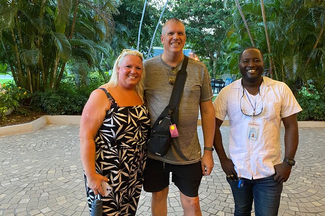 Montego Bay Airport Transfers-Round Trip - A private air-conditioned ride for four