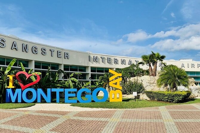 Montego Bay Airport Transfers to Negril Hotels Jamaica - Communication Before and During Pickup