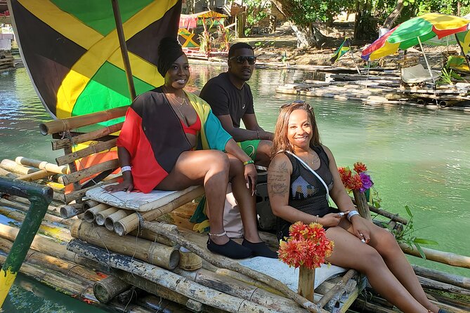 Montego Bay Bamboo Rafting & limestone Massage Private Transfer. - Which driver or guide experience should you expect?