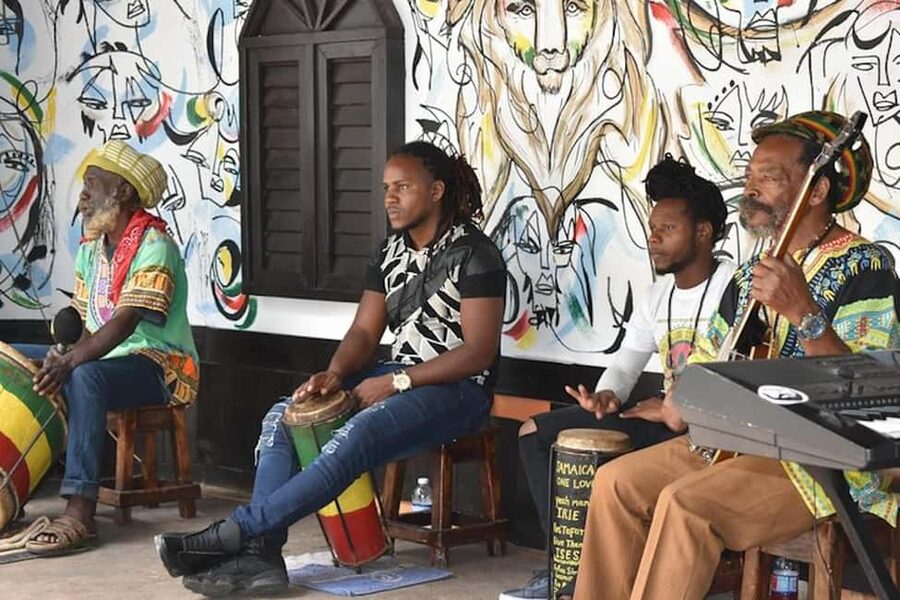 Montego Bay: Bob Marley's Nine Mile Admission & Guided Tour - Walking through Nine Mile and Mt. Zion