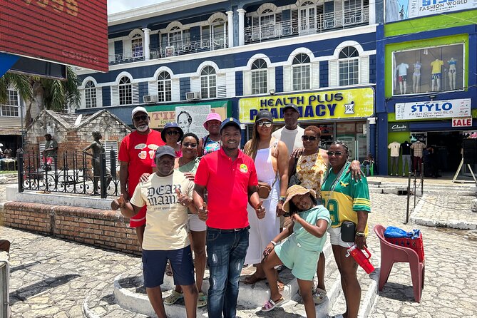 Montego Bay City Tour & Magaritaville with shopping - A four-hour introduction to Montego Bay