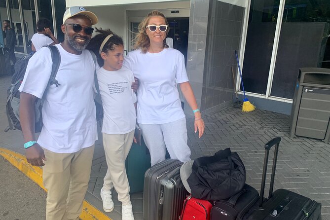 Montego Bay Hotels Airport Transfer - Meeting your PPP driver at Sangster Airport