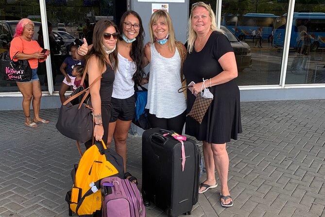 Montego Bay Hotels Airport Transfer - The vehicle and the tone of the service