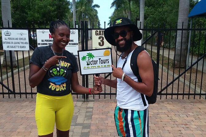 Montego Bay Jamaica MBJ Airport Transfer to Hotels in Montego Bay - What the 15-Minute to One-Hour Ride Feels Like