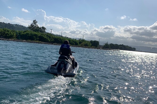 Montego Bay Jet Ski and Parasailing Combo or Single with Pickup - Safety, weather, and comfort tips