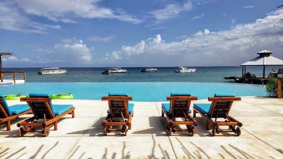 Montego Bay/Negril/Lucea: All-Access Adventure Pass - Horseback Ride ’N’ Swim puts you in the sea