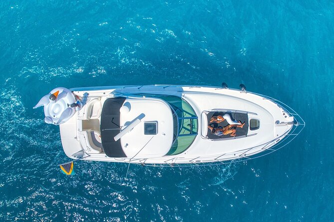 Montego Bay Private Yacht Tour with Open Bar and Lunch - Food, open bar, and what is really included