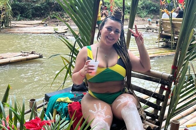 Montego Bay's Guided Bamboo Rafting Tour & Hip-strip Shopping - The optional Jamaican food stop