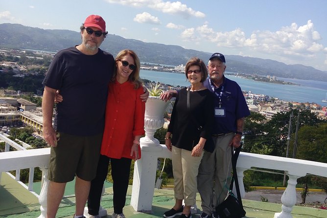Montego Bay Scenic Tour - The Hip Strip on Gloucester Avenue