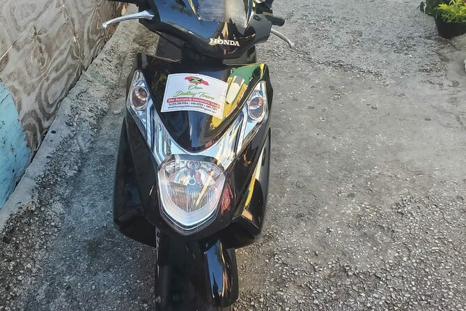 Montego Bay Scooter Rentals - What your pickup includes at the Hip Strip